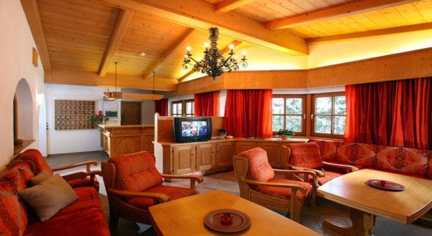 Hotel Taxacher Kirchberg in Tirol Dış mekan fotoğraf